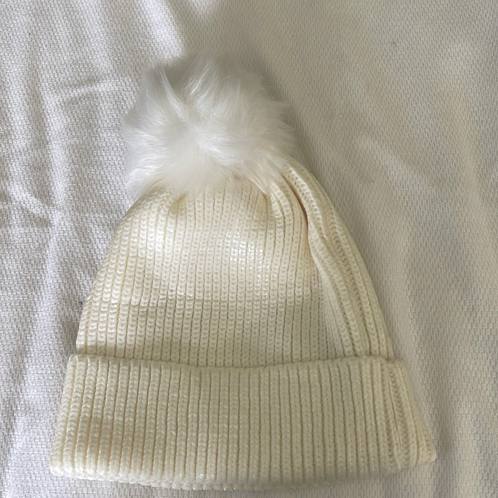 Beanie, white … New with tags